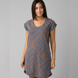 prAna Organic Cotton Shift Dress in Blue and Orange, Size L